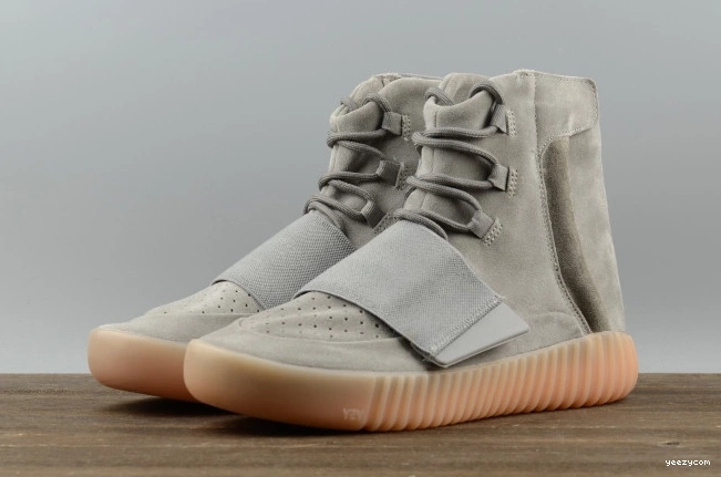 ADIDAS 750 BOOST GLOW YEEZY BB1840 LIGHT DARK GREY GUM 0815